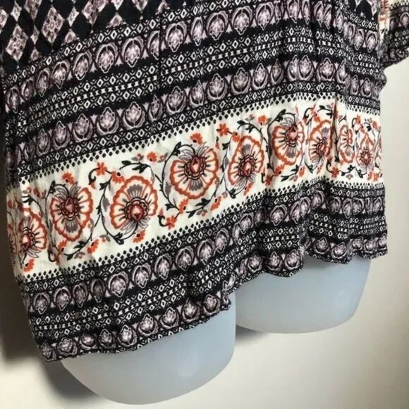 JAPNA BLACK/WHITE CROCET ACCENT HAND MADE IN INDIA 3/4 SLEEVE BLOUSE SMALL-EUC - Picture 4 of 9